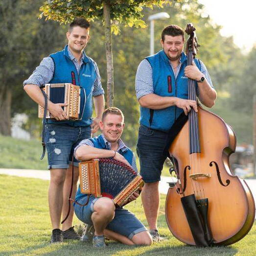 oktoberfest_unterhaltung_schwiizermix